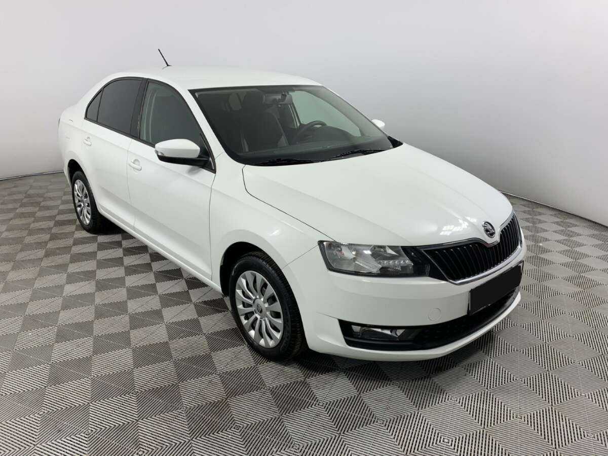 Skoda Rapid б/у, 2019, Автоматическая. Фото: #2