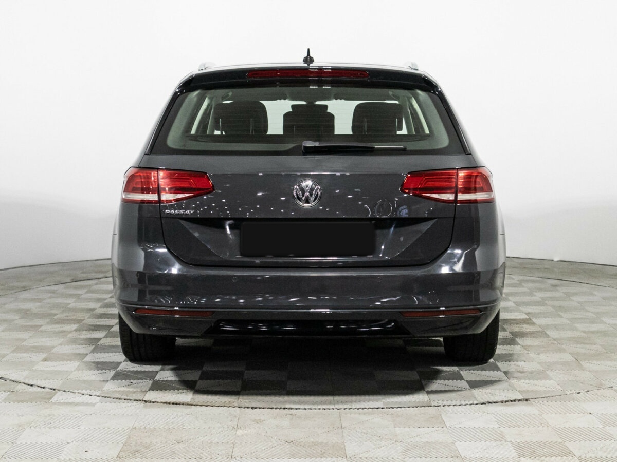 Volkswagen Passat б/у, 2019, Роботизированная. Фото: #5