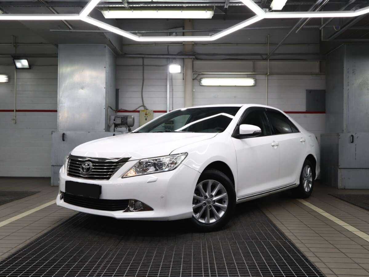 Toyota Camry б/у, 2013, Автоматическая. Фото: #0