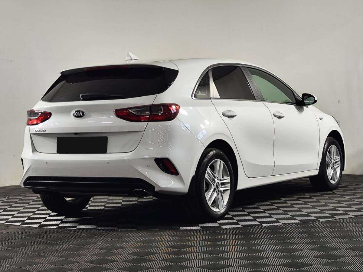 Kia Ceed б/у, 2020, Автоматическая. Фото: #2