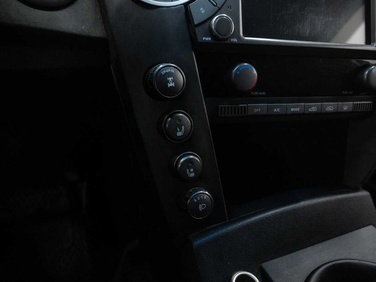 SsangYong Kyron б/у, 2013, Механическая. Фото: #12