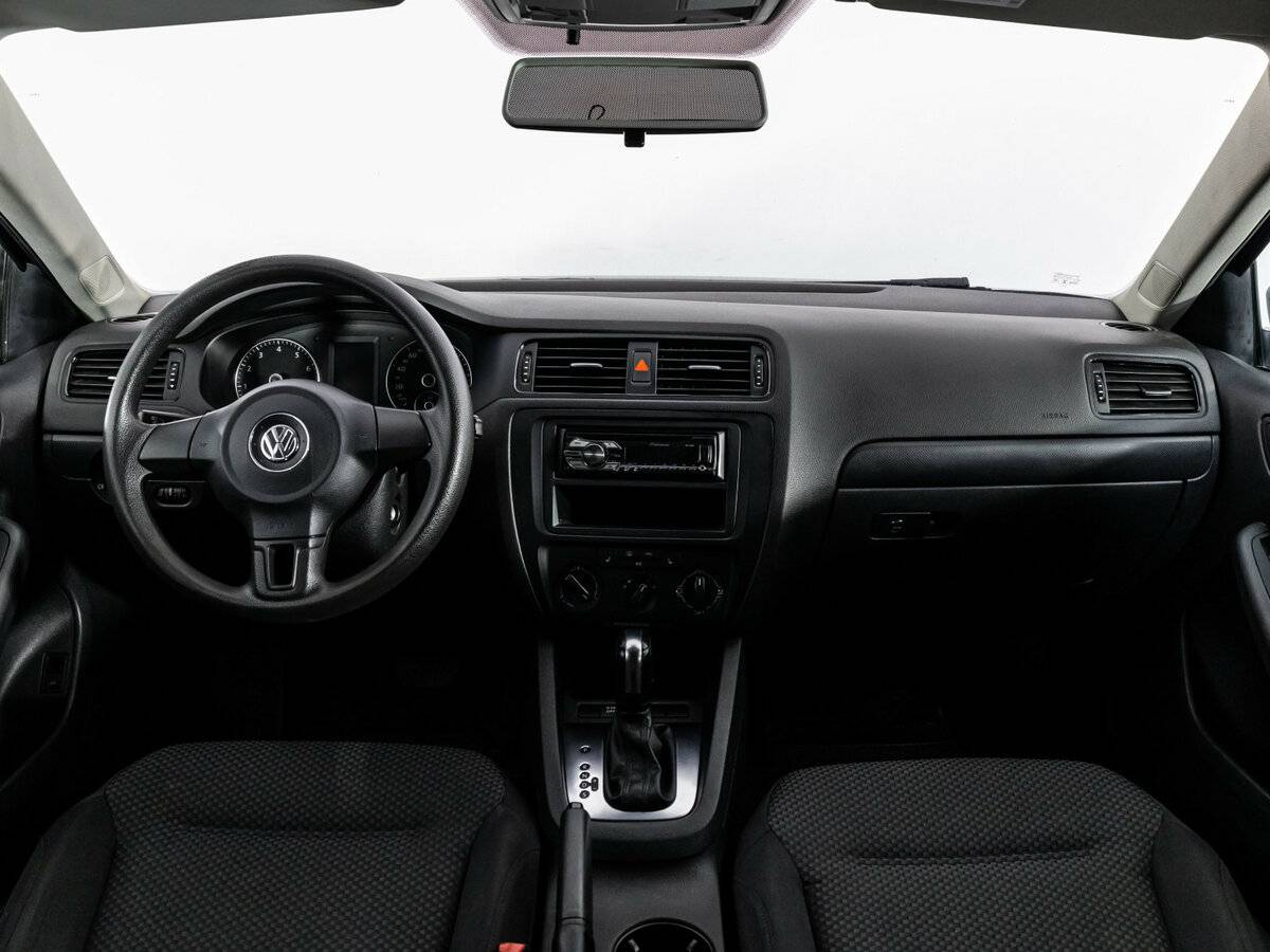 Volkswagen Jetta б/у, 2013, Автоматическая. Фото: #7