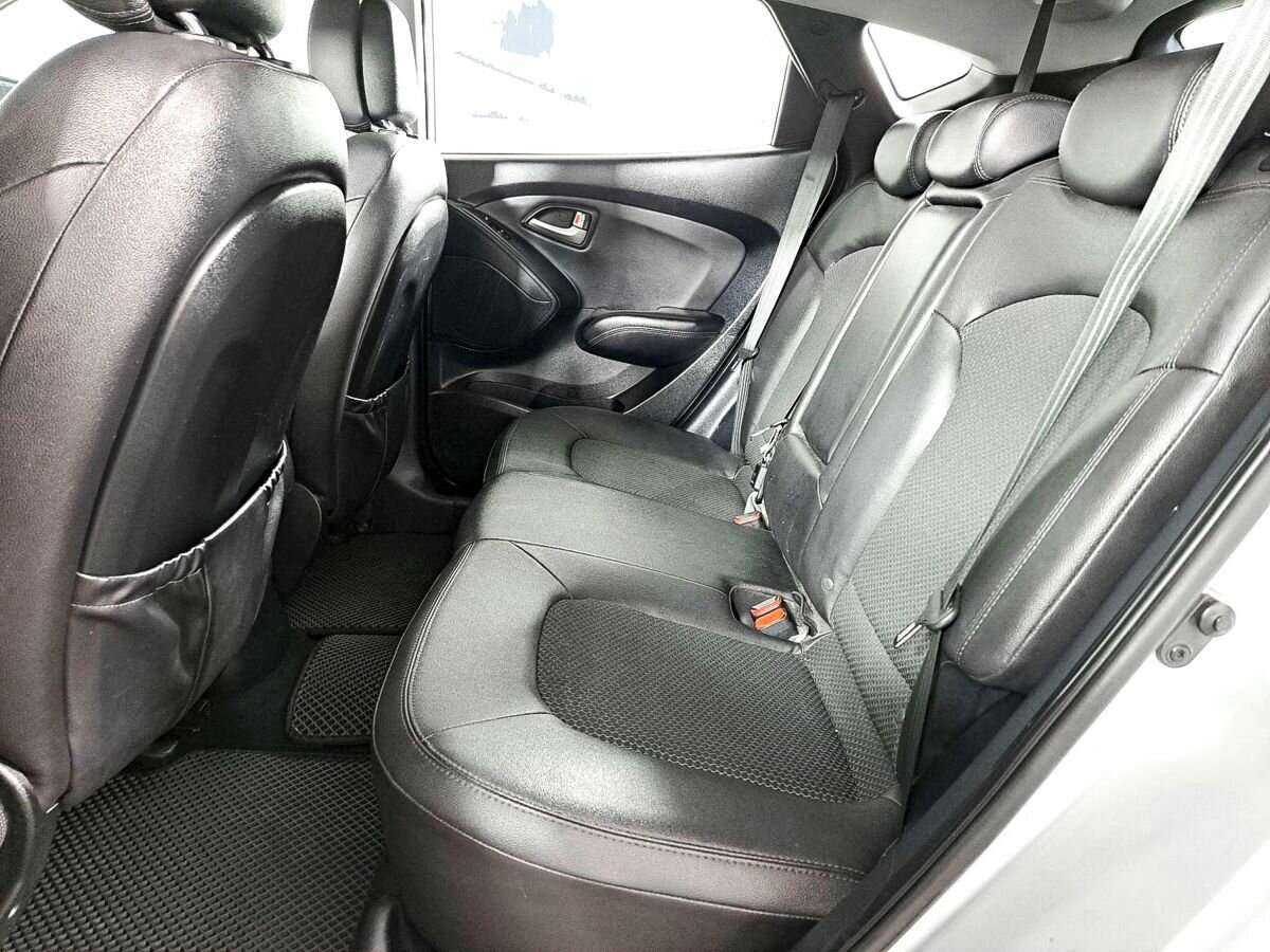Hyundai ix35 б/у, 2013, Механическая. Фото: #6