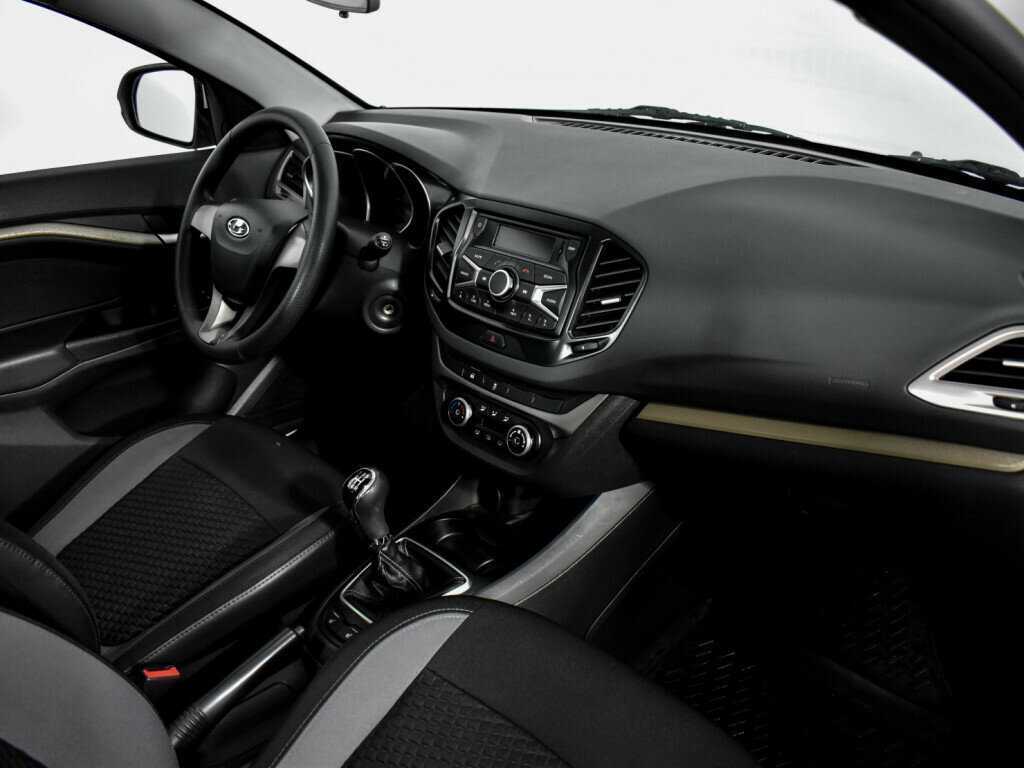 Lada (ВАЗ) Vesta б/у, 2016, Механическая. Фото: #12