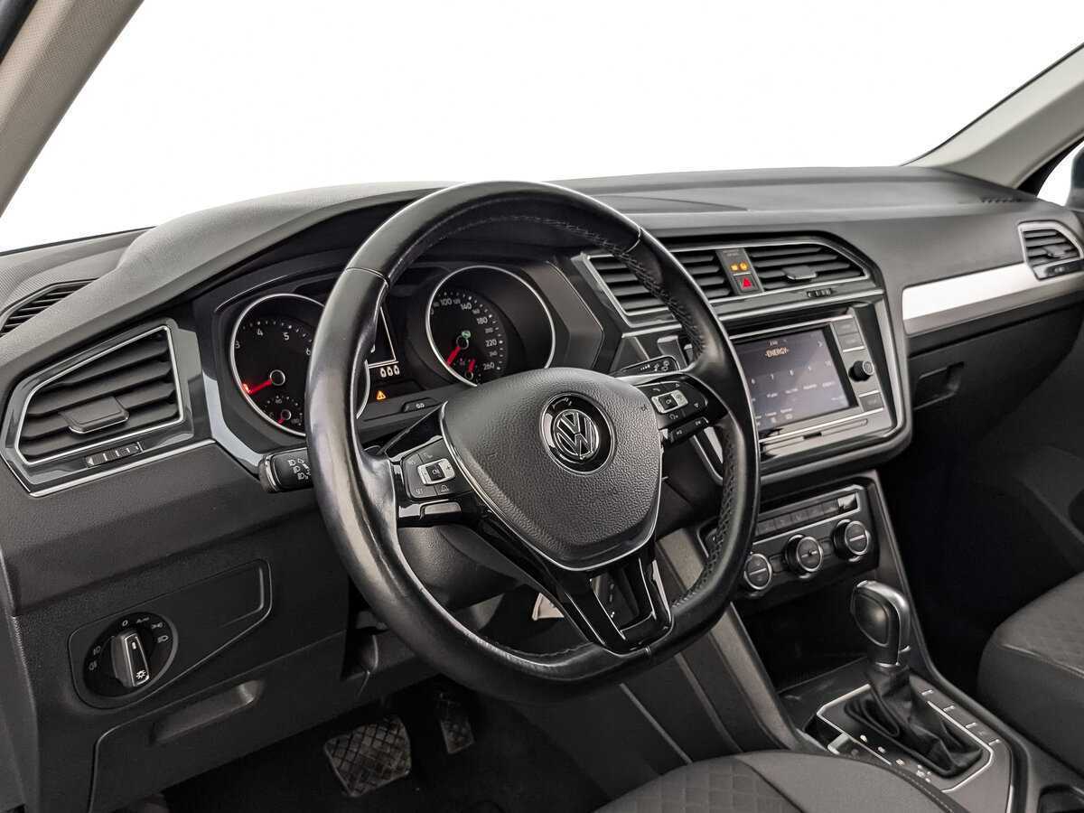Volkswagen Tiguan б/у, 2018, Роботизированная. Фото: #12