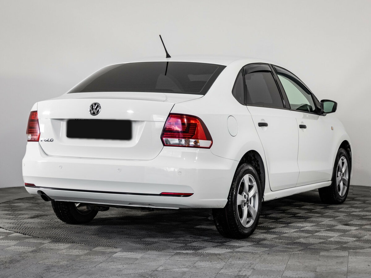 Volkswagen Polo б/у, 2016, Автоматическая. Фото: #3