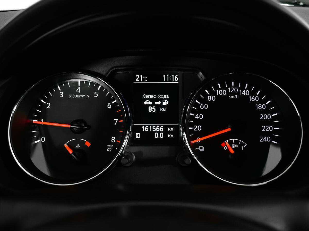 Nissan Qashqai б/у, 2013, Механическая. Фото: #10