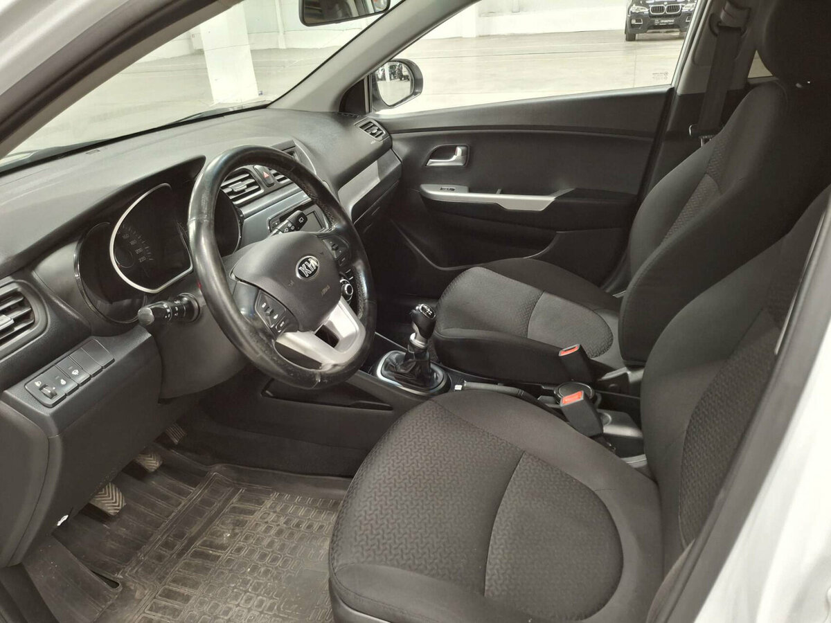 Kia Rio б/у, 2014, Механическая. Фото: #14