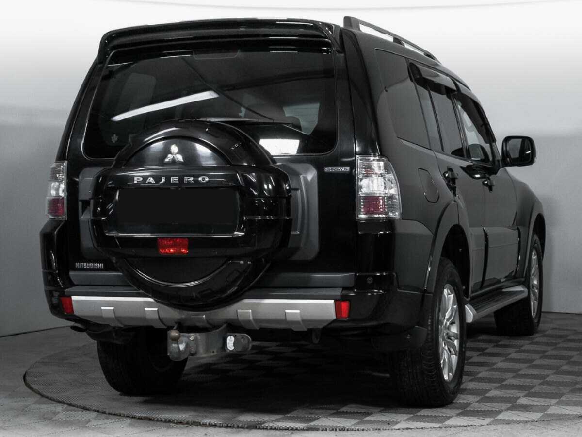 Mitsubishi Pajero б/у, 2014, Автоматическая. Фото: #4