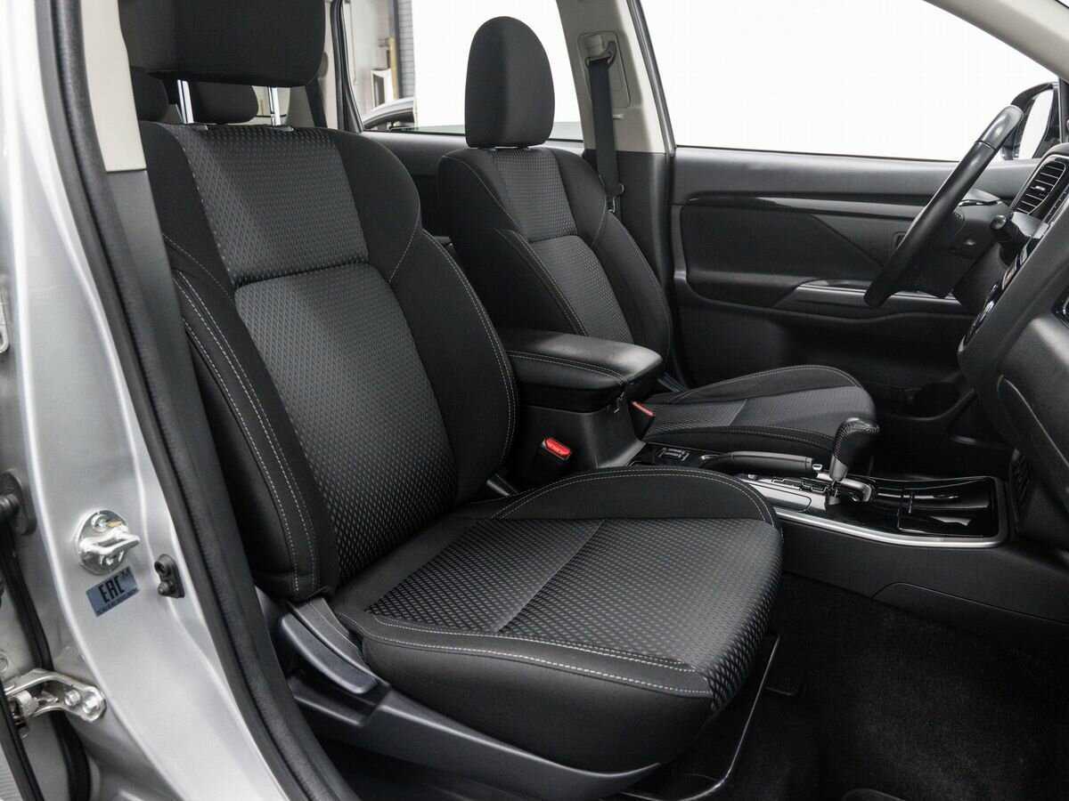 Mitsubishi Outlander б/у, 2019, Вариатор. Фото: #8