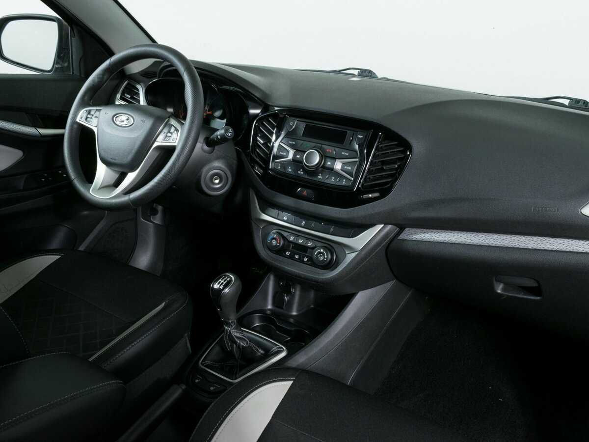 Lada (ВАЗ) Vesta б/у, 2019, Механическая. Фото: #8