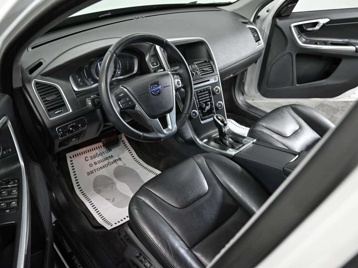 Volvo XC60 б/у, 2014, Автоматическая. Фото: #5