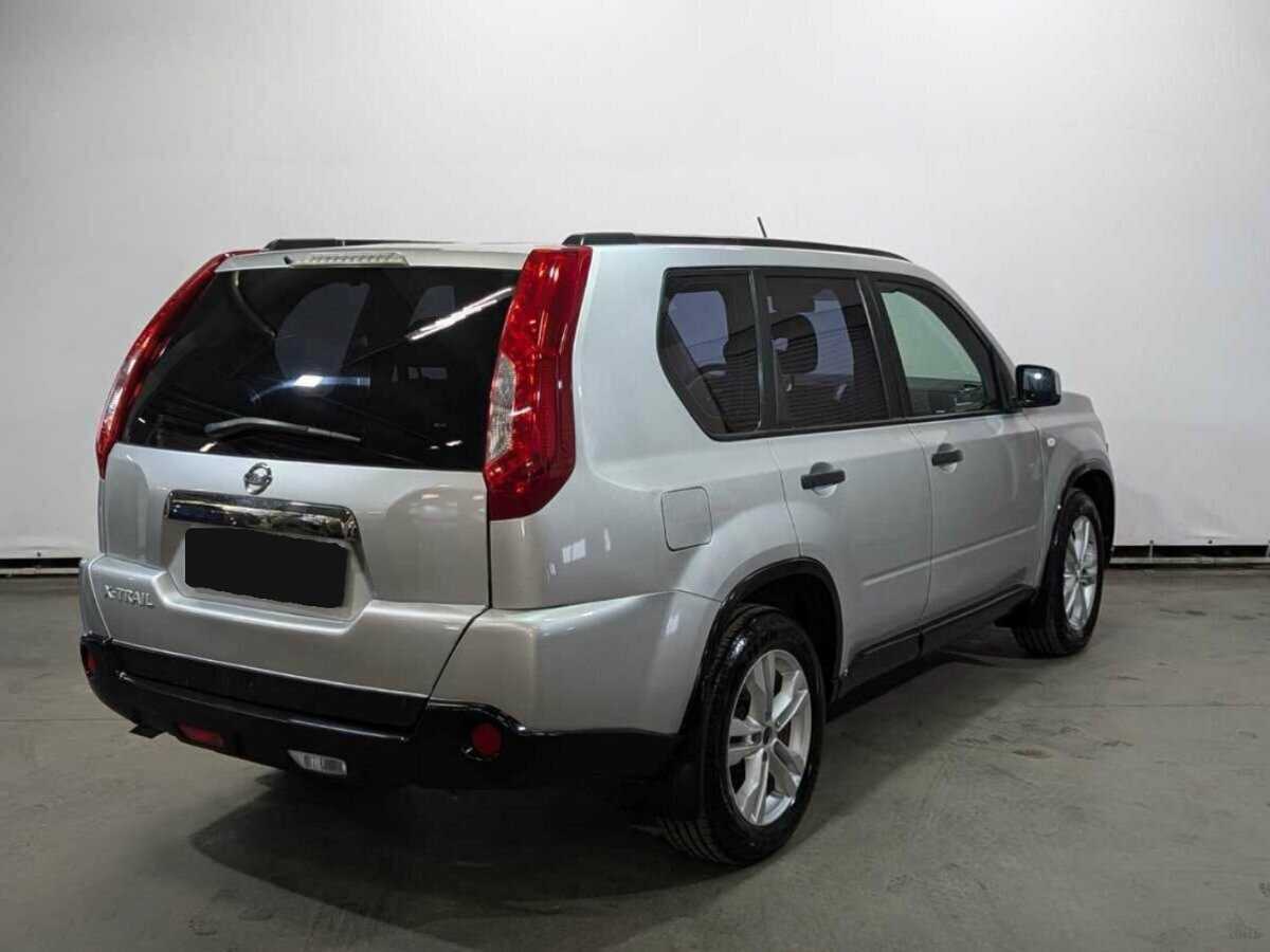 Nissan X-Trail б/у, 2013, Механическая. Фото: #4