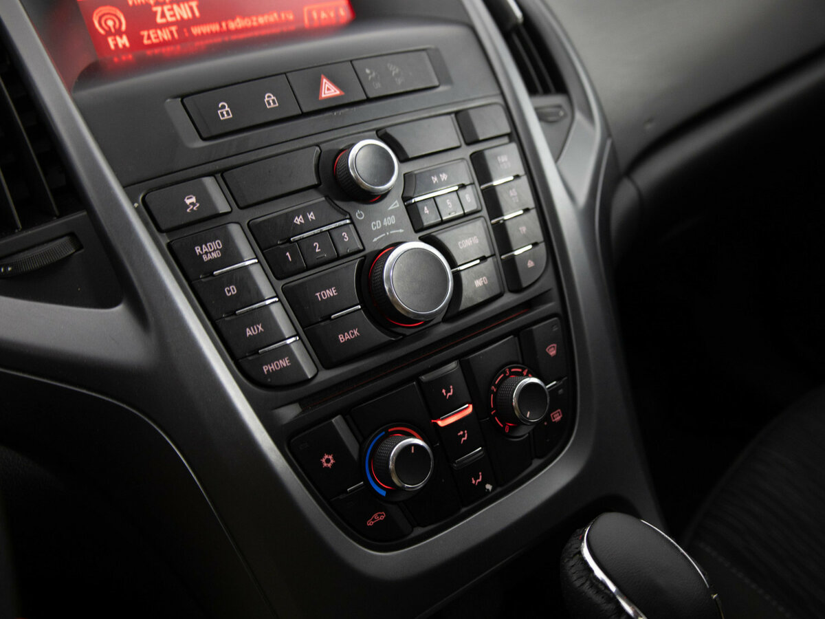 Opel Astra б/у, 2012, Автоматическая. Фото: #8