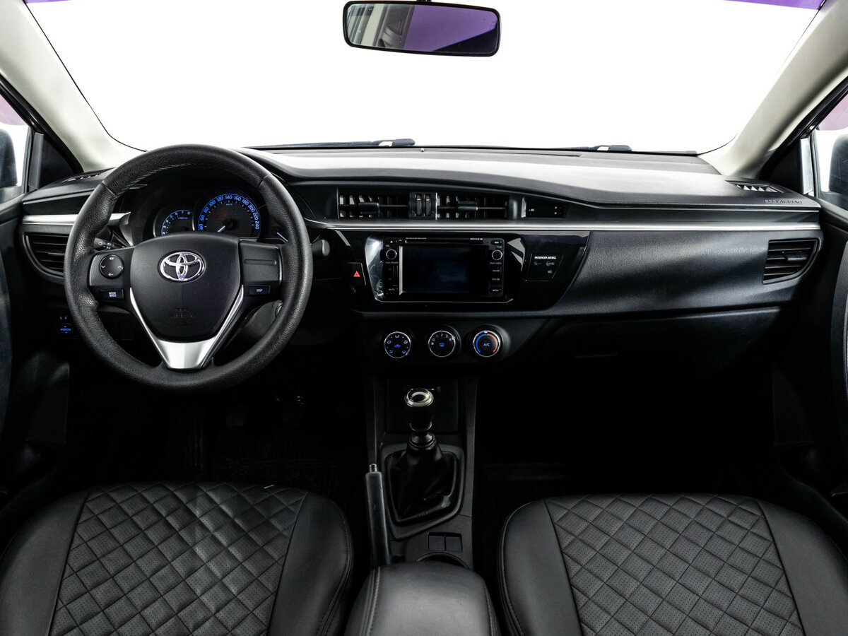 Toyota Corolla б/у, 2014, Механическая. Фото: #7