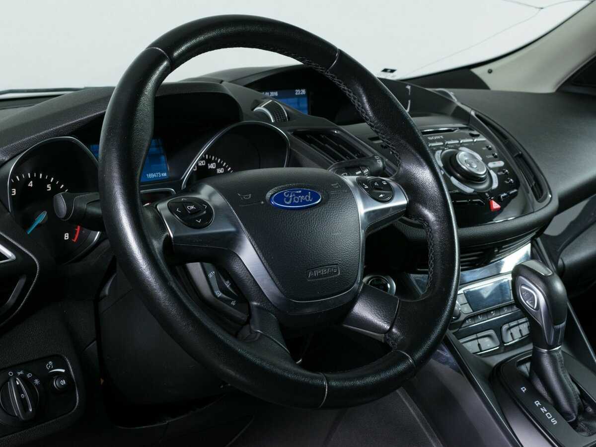 Ford Kuga б/у, 2016, Автоматическая. Фото: #9