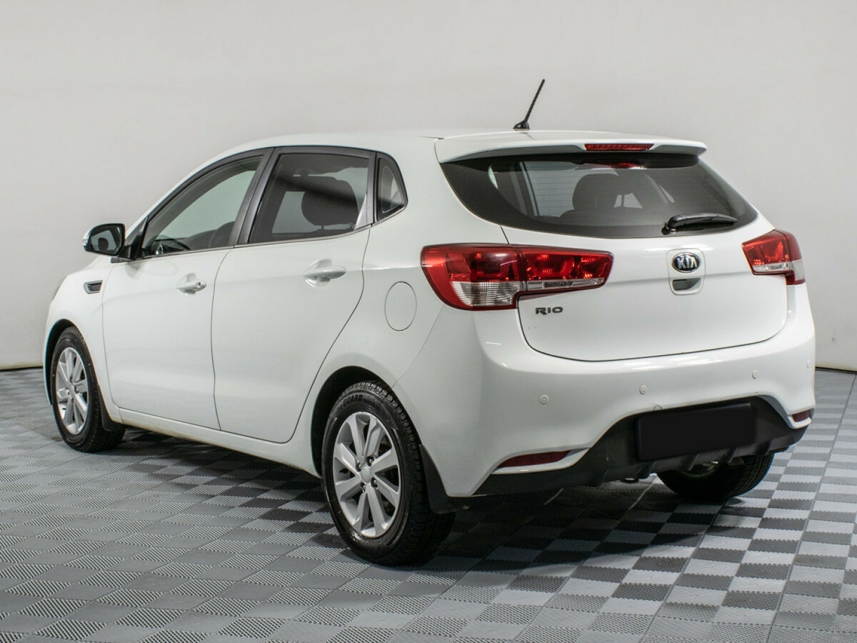 Kia Rio б/у, 2016, Автоматическая. Фото: #6