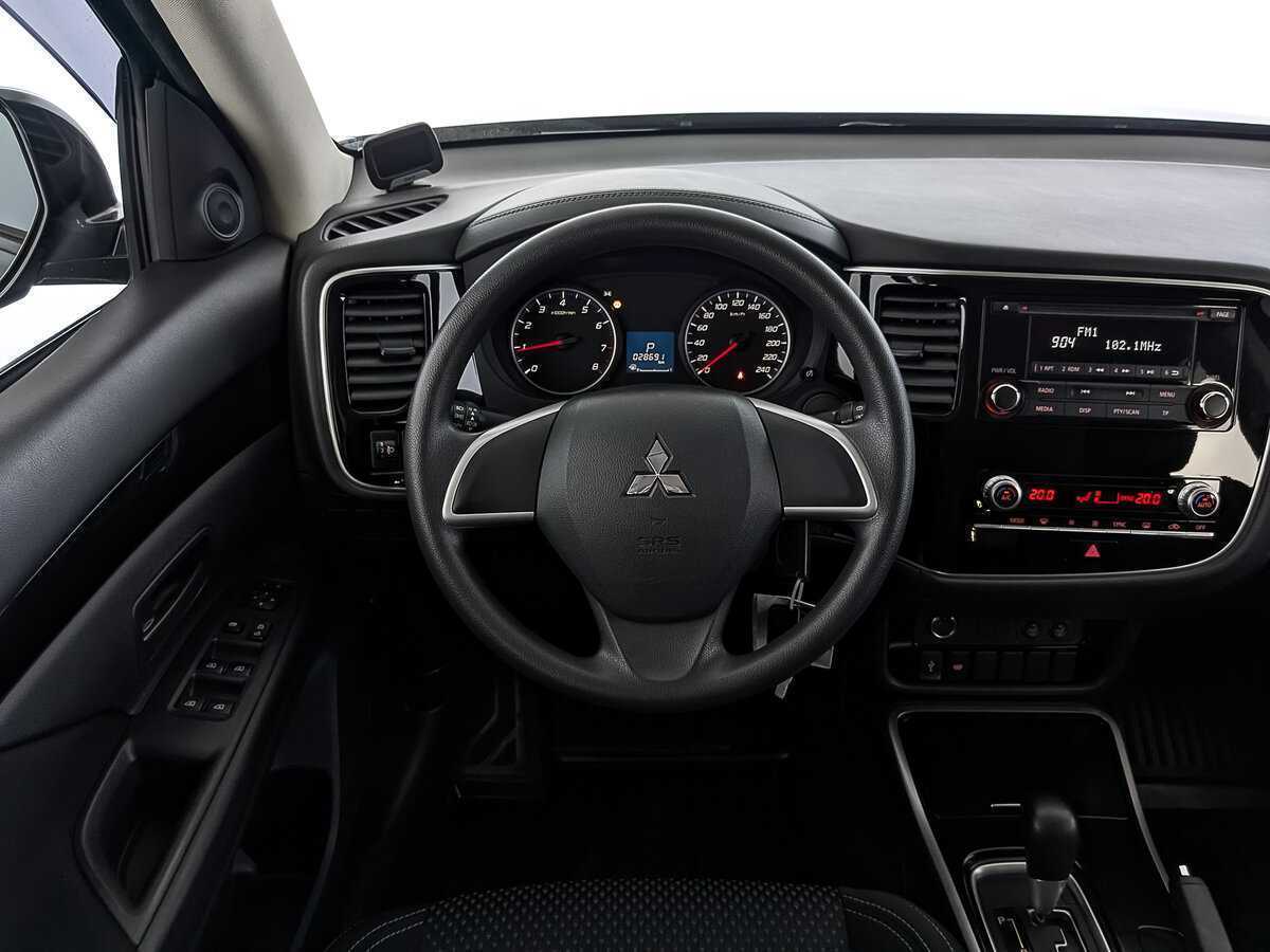 Mitsubishi Outlander б/у, 2021, Вариатор. Фото: #21