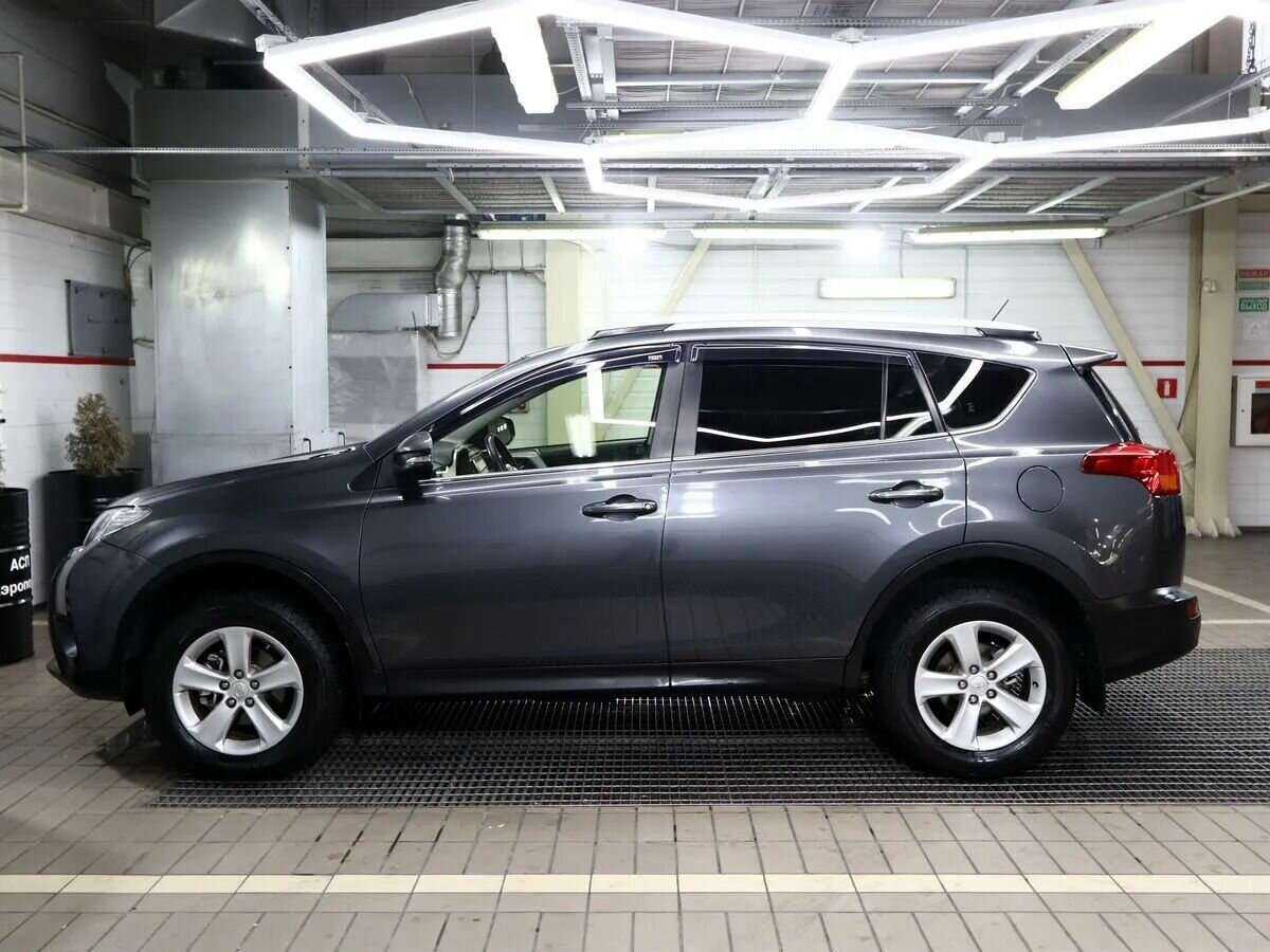 Toyota RAV4 б/у, 2013, Автоматическая. Фото: #4