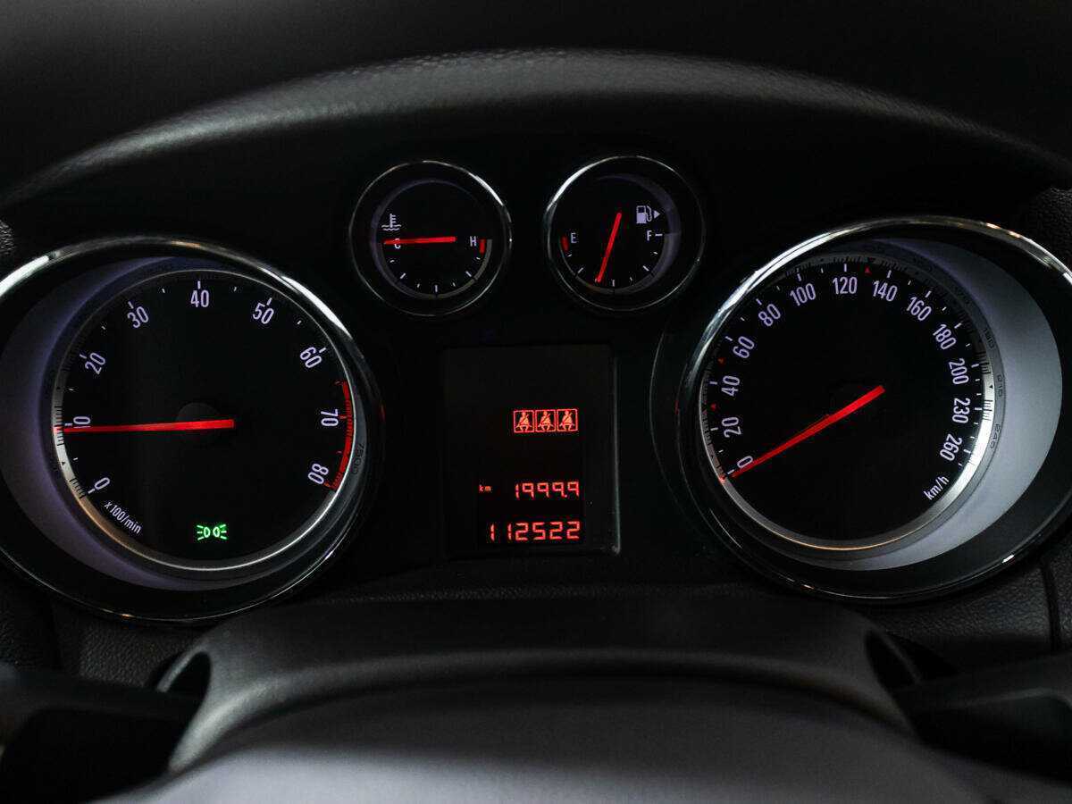 Opel Mokka б/у, 2013, Механическая. Фото: #11