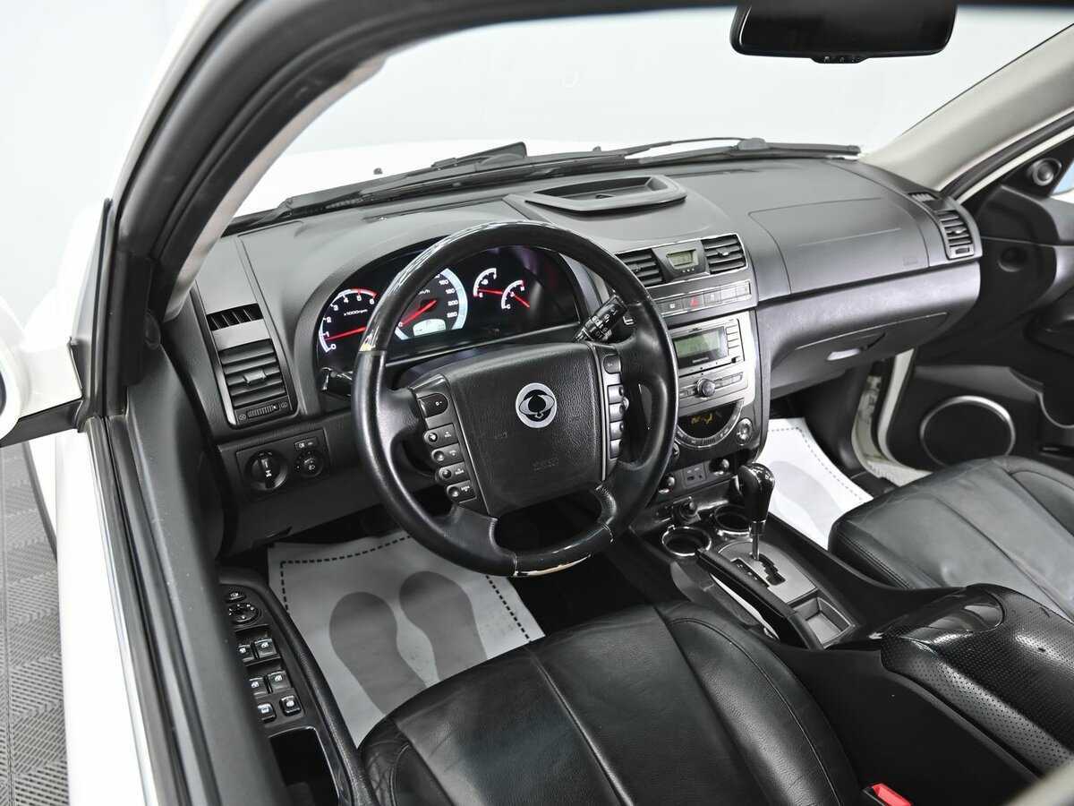 SsangYong Rexton б/у, 2013, Автоматическая. Фото: #9