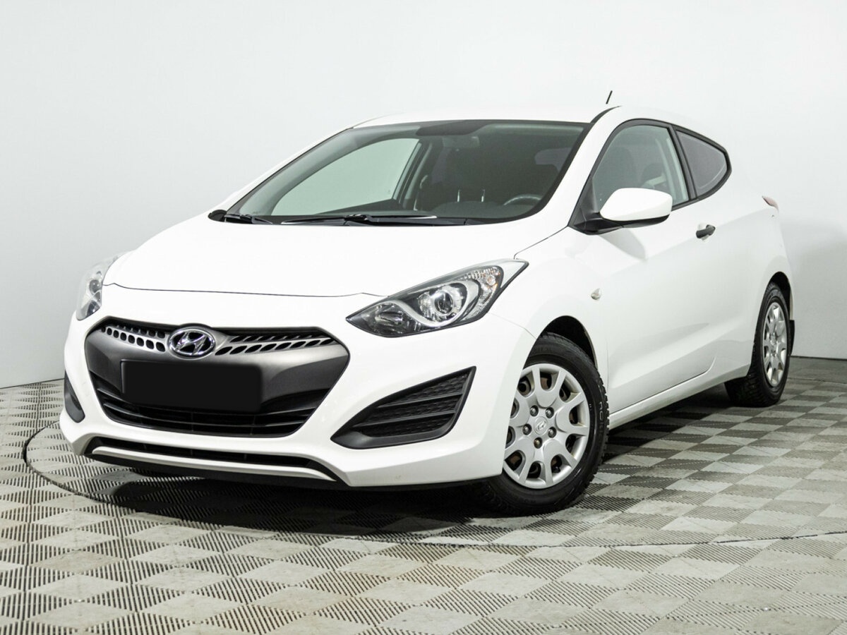 Hyundai i30 б/у, 2014, Механическая. Посмотреть фото