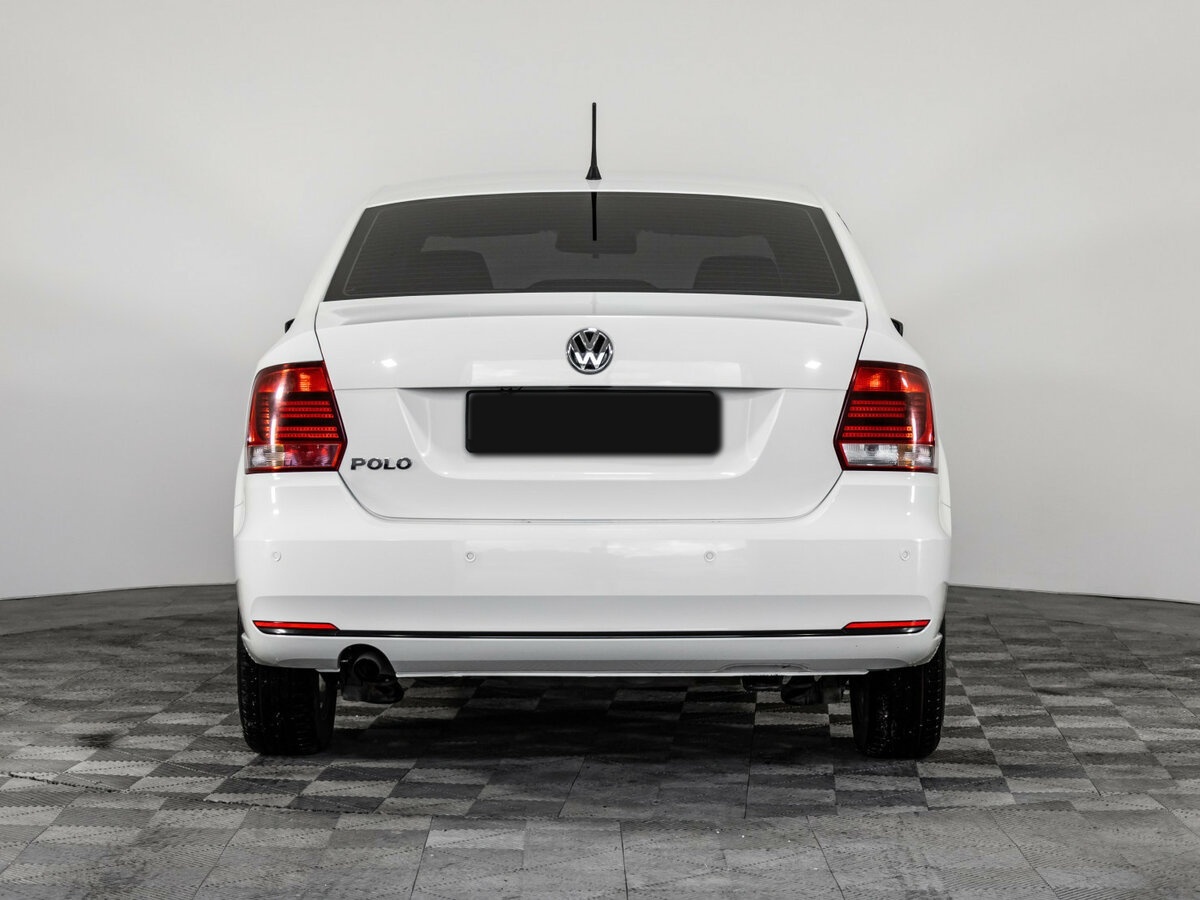 Volkswagen Polo б/у, 2016, Автоматическая. Фото: #4