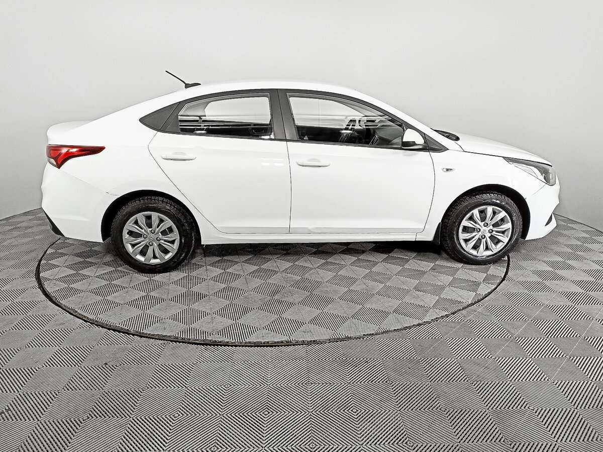 Hyundai Solaris б/у, 2019, Механическая. Фото: #3