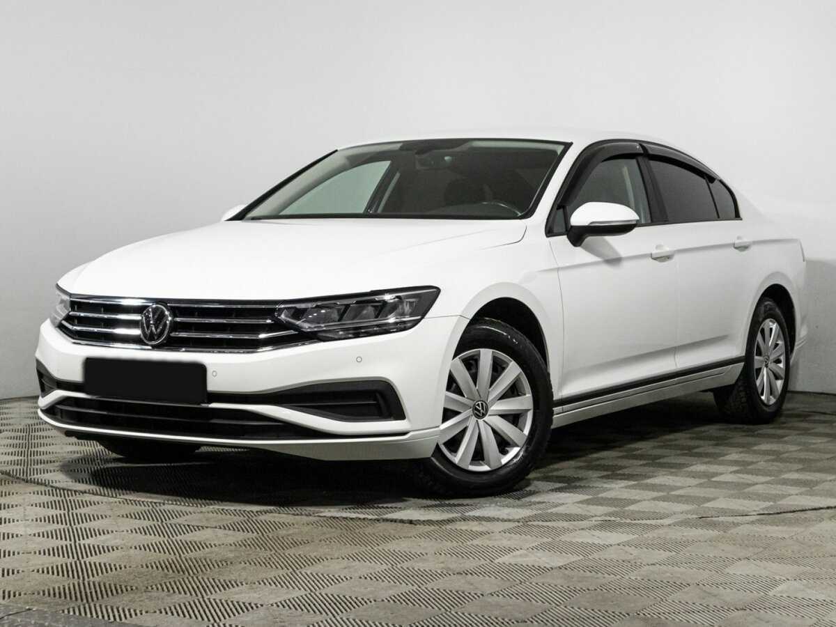 Volkswagen Passat б/у, 2021, Роботизированная. Фото: #0