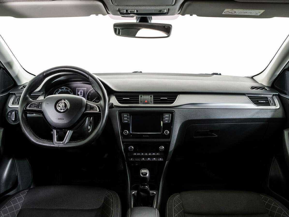 Skoda Rapid б/у, 2017, Механическая. Фото: #7