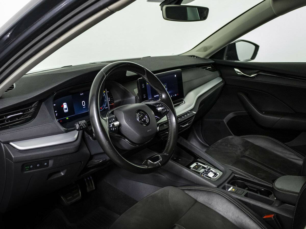 Skoda Octavia б/у, 2020, Автоматическая. Фото: #8
