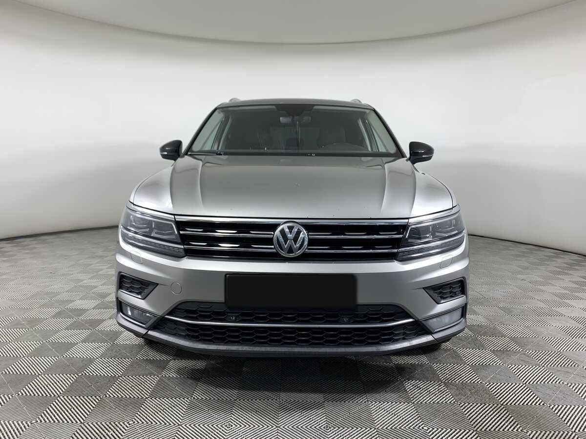 Volkswagen Tiguan б/у, 2018, Роботизированная. Фото: #1
