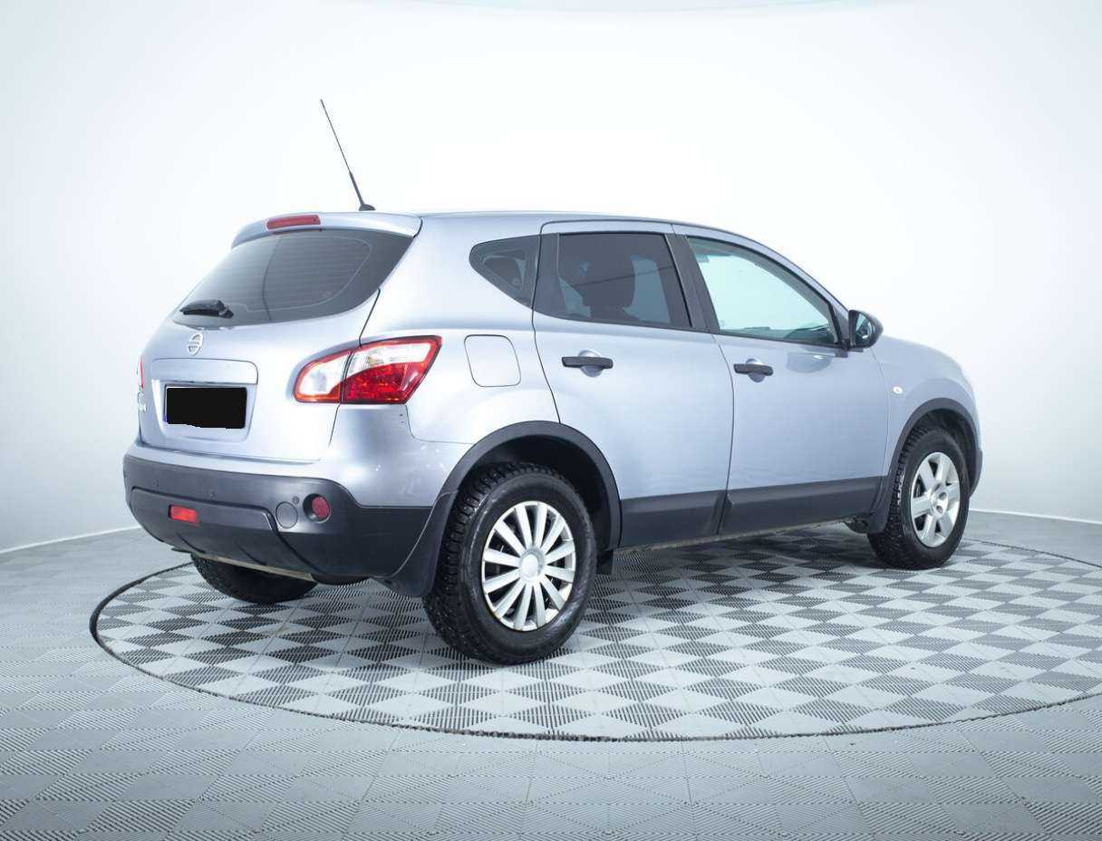 Nissan Qashqai б/у, 2012, Механическая. Фото: #4