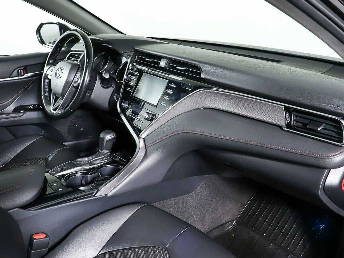 Toyota Camry б/у, 2020, Автоматическая. Фото: #8