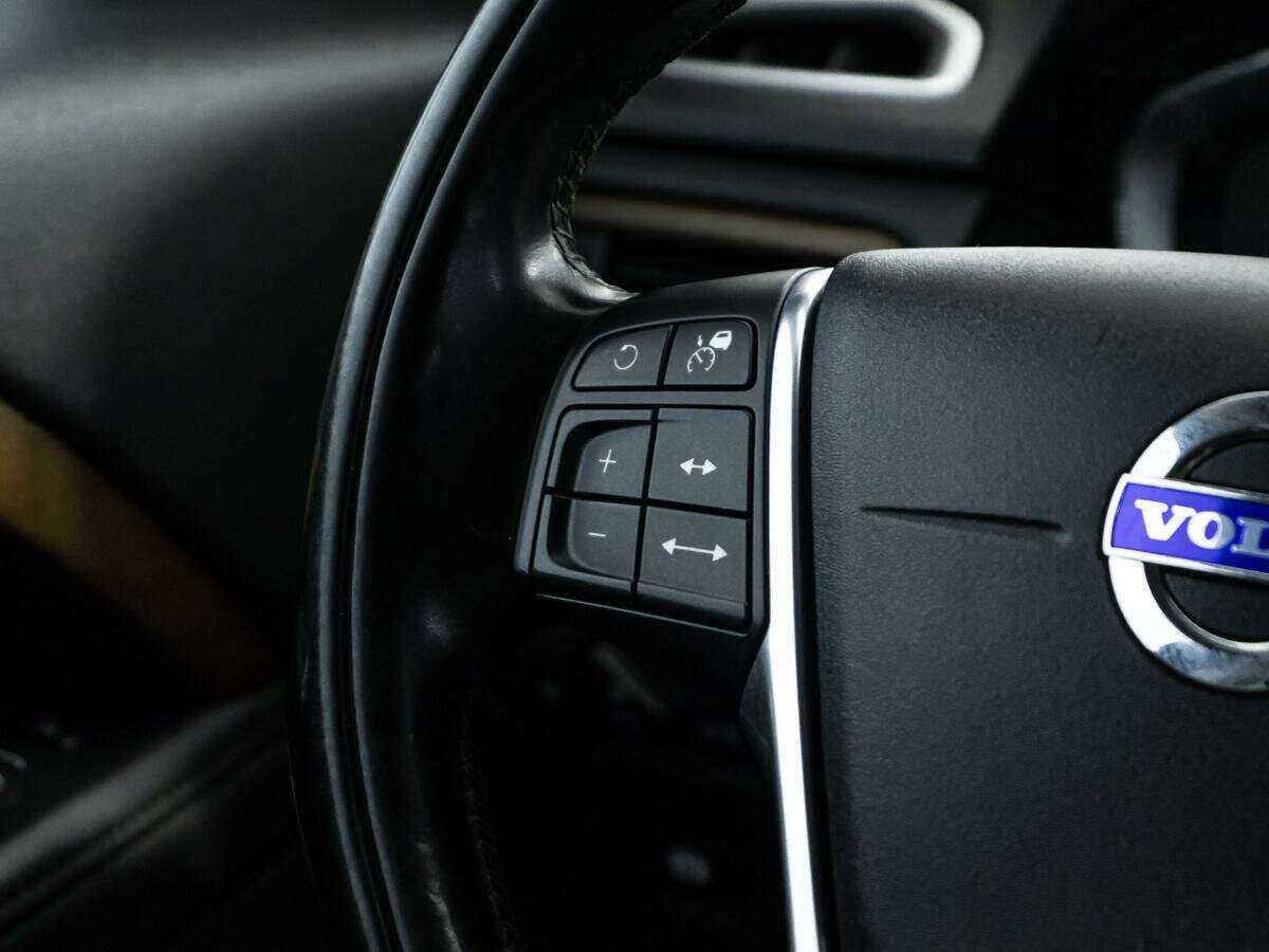 Volvo XC70 б/у, 2013, Автоматическая. Фото: #21