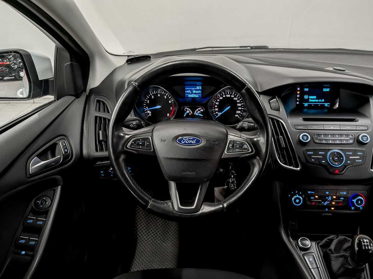 Ford Focus б/у, 2015, Механическая. Фото: #17