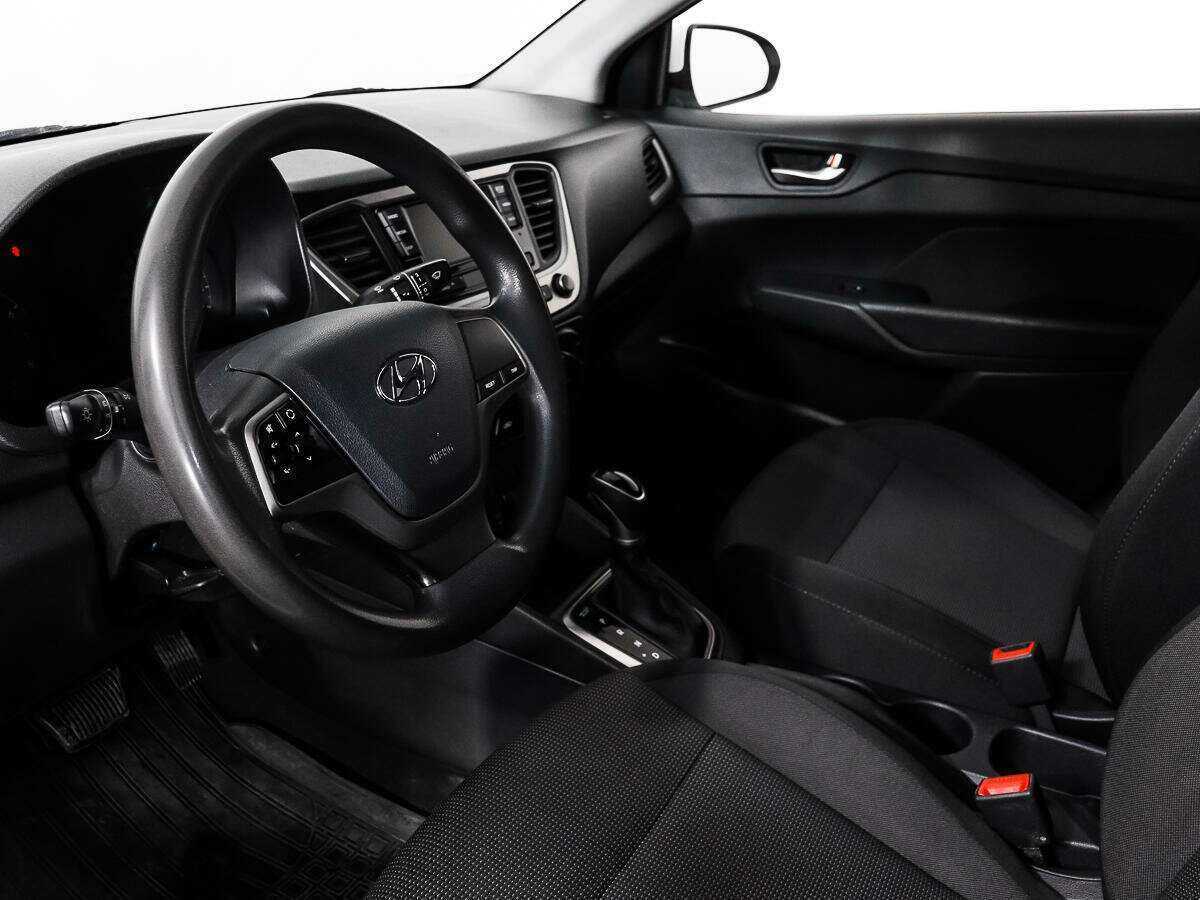 Hyundai Solaris б/у, 2019, Автоматическая. Фото: #6