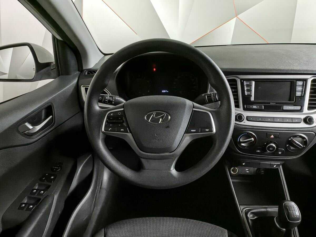 Hyundai Solaris б/у, 2021, Механическая. Фото: #14