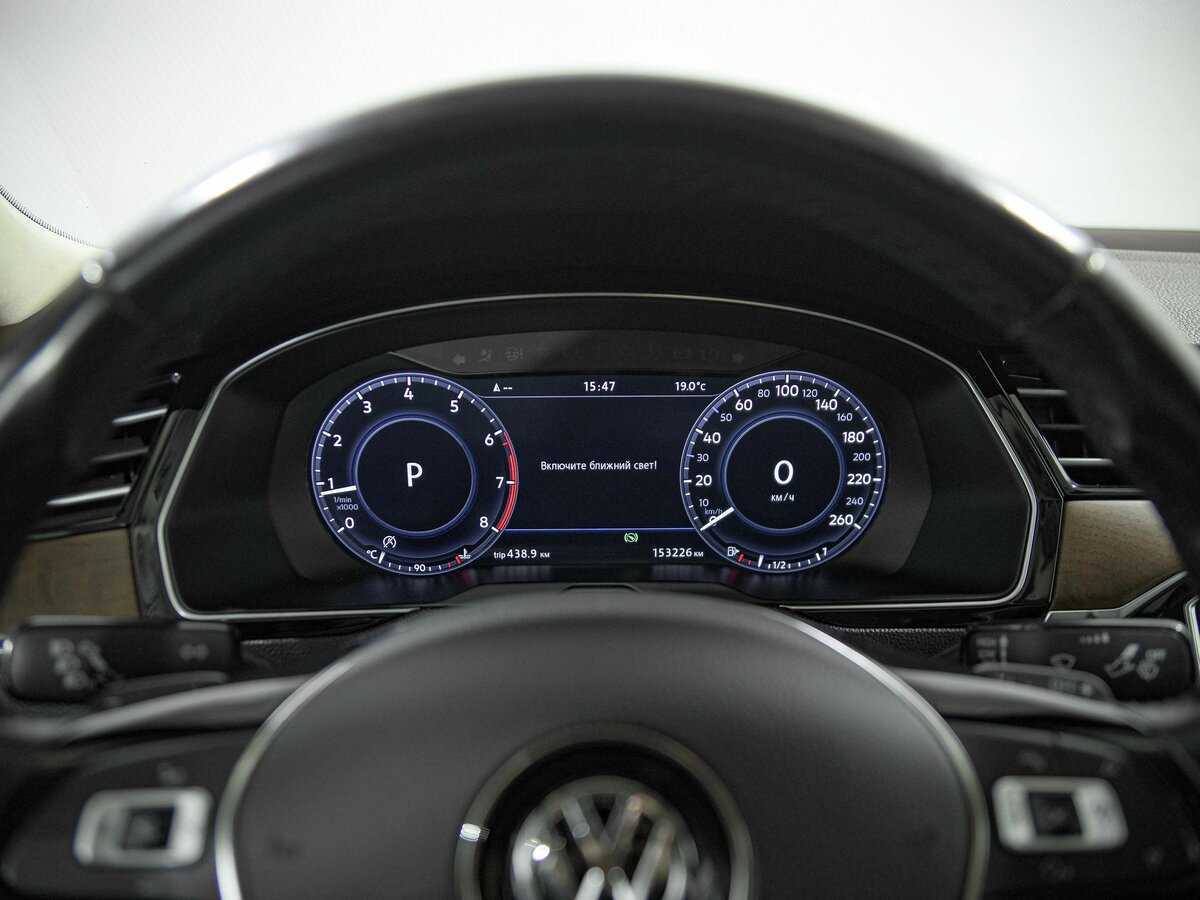 Volkswagen Passat б/у, 2016, Роботизированная. Фото: #5