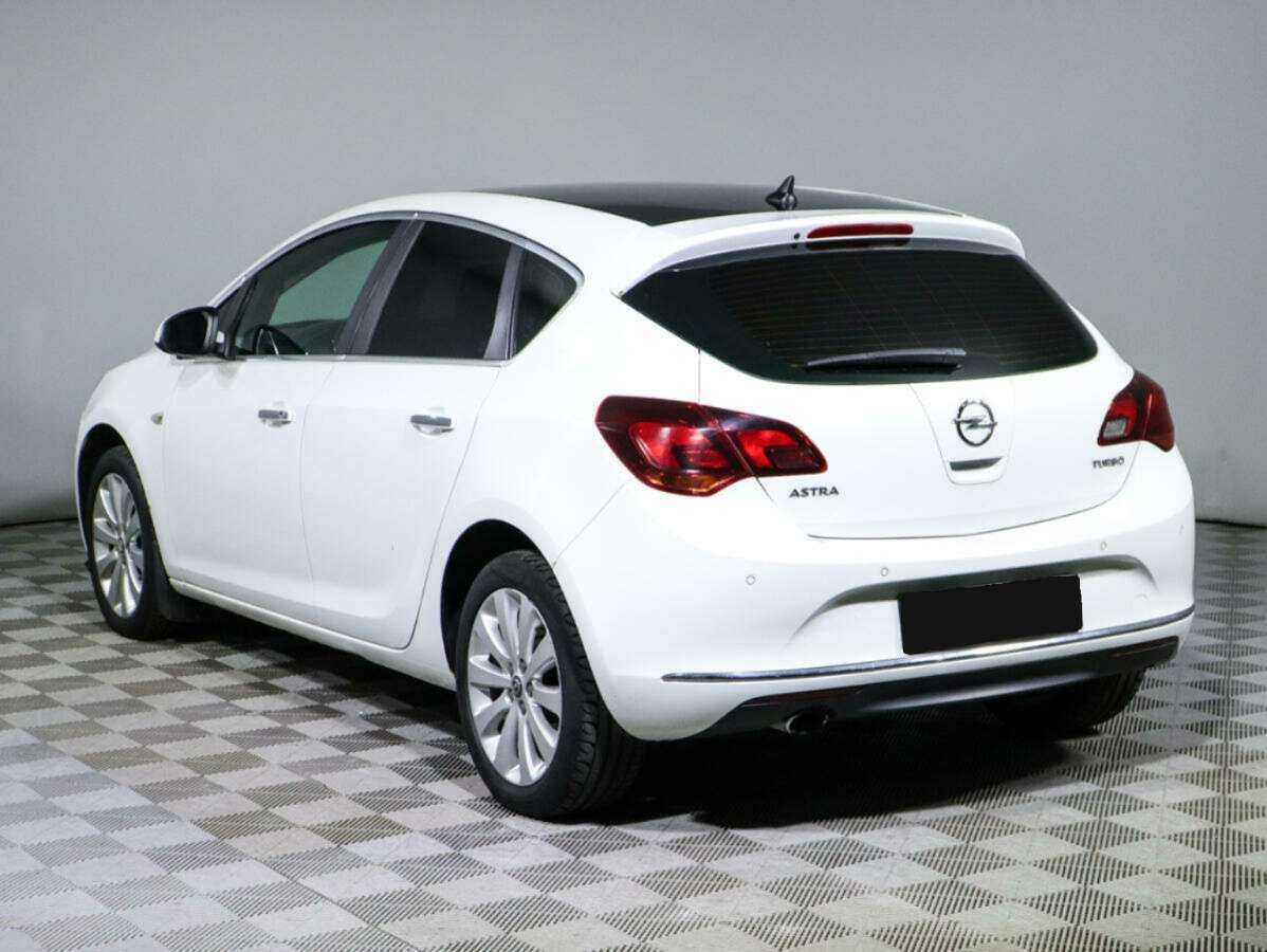 Opel Astra б/у, 2012, Автоматическая. Фото: #4