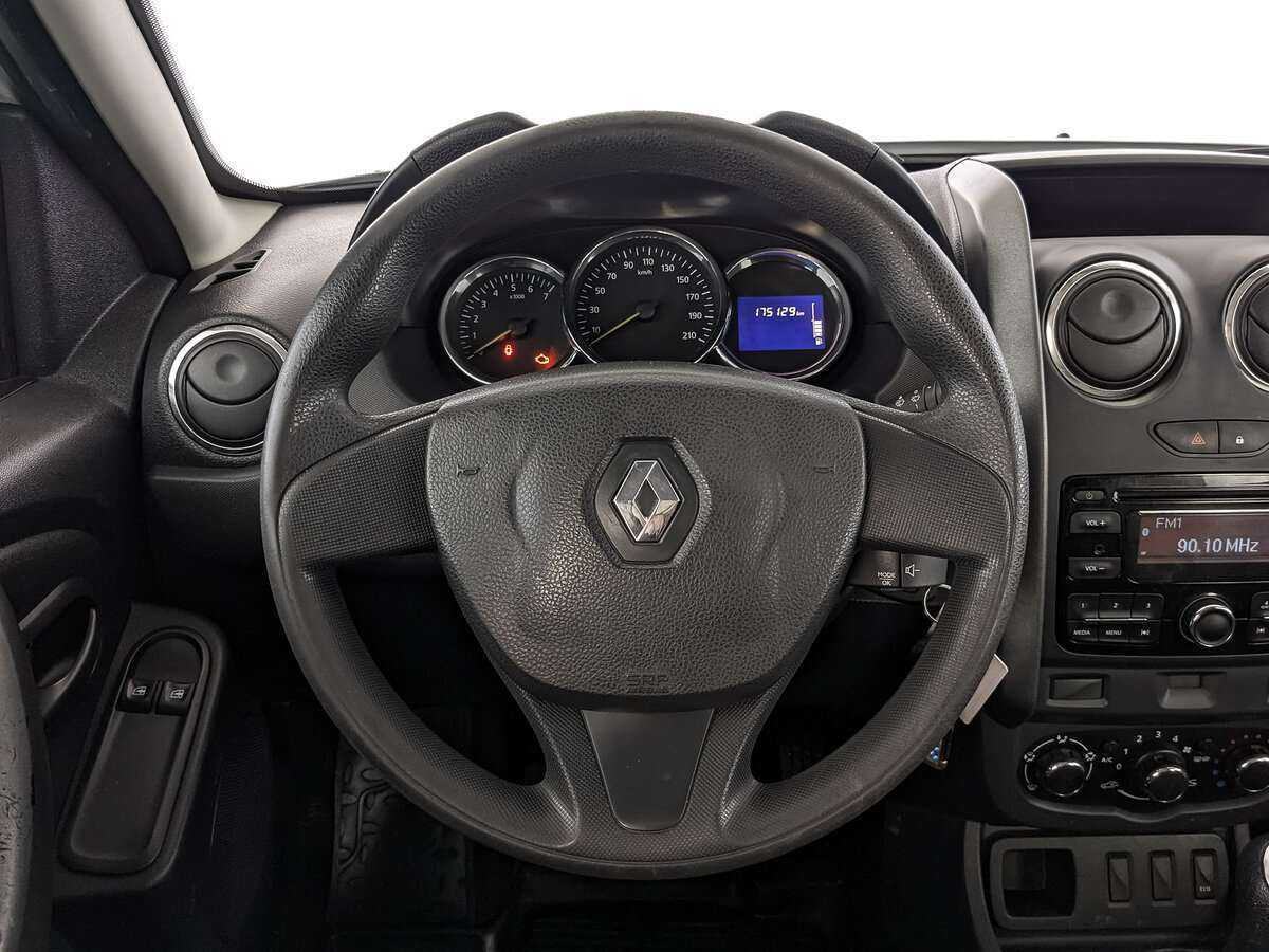 Renault Duster б/у, 2016, Механическая. Фото: #20