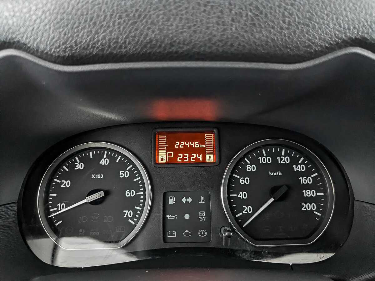 Nissan Terrano б/у, 2015, Автоматическая. Фото: #15