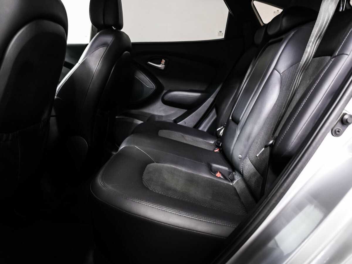 Hyundai ix35 б/у, 2012, Автоматическая. Фото: #12