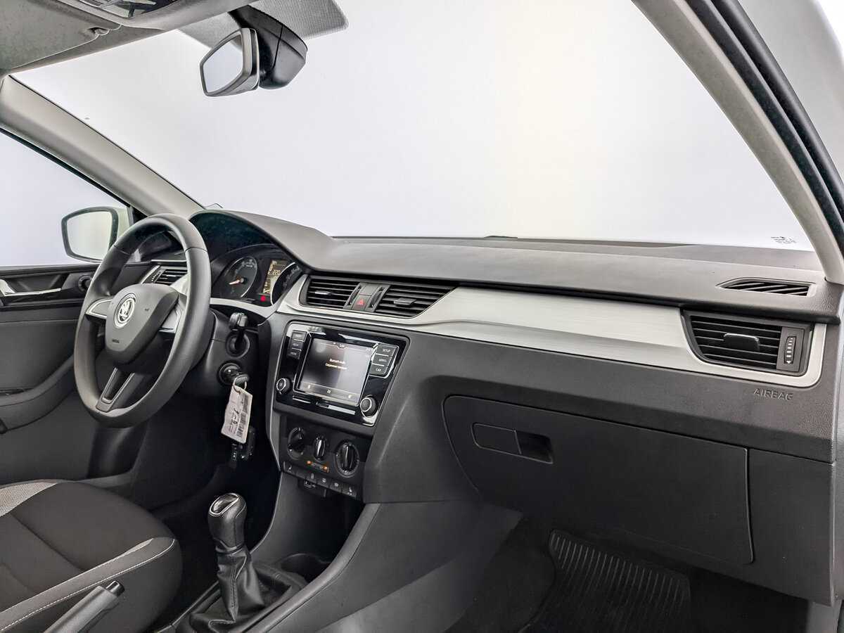 Skoda Rapid б/у, 2019, Механическая. Фото: #8