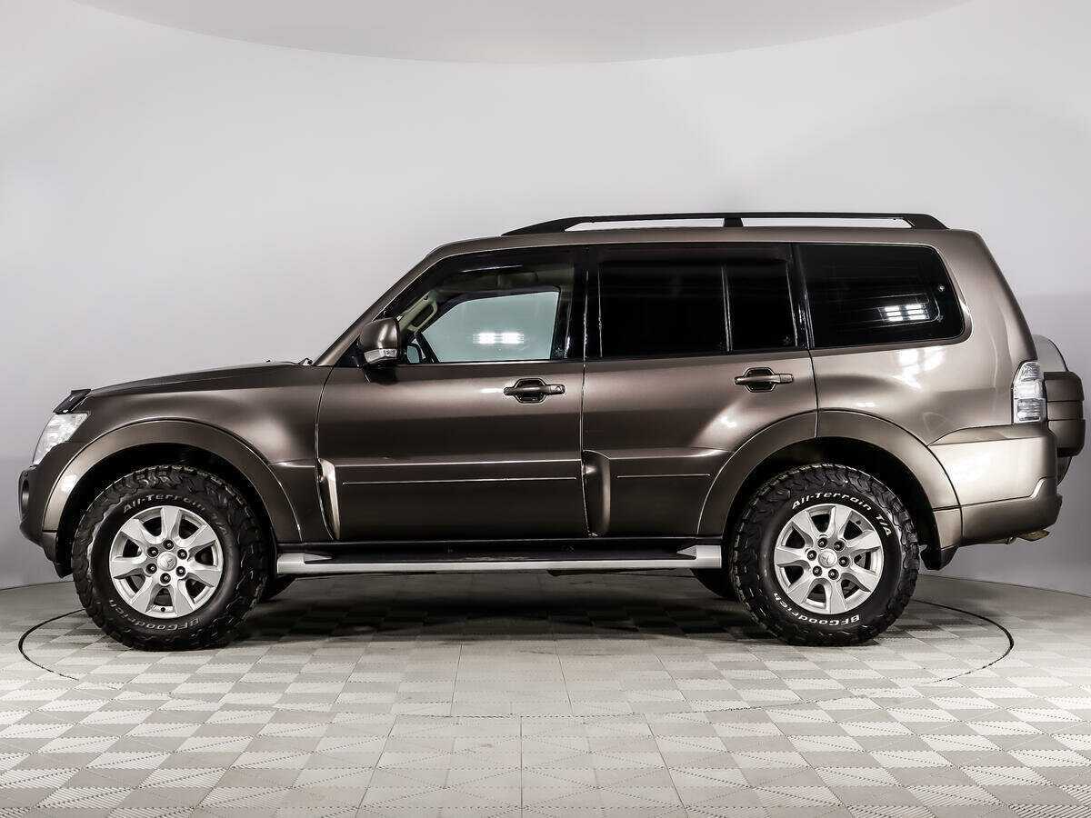 Mitsubishi Pajero б/у, 2013, Автоматическая. Фото: #7