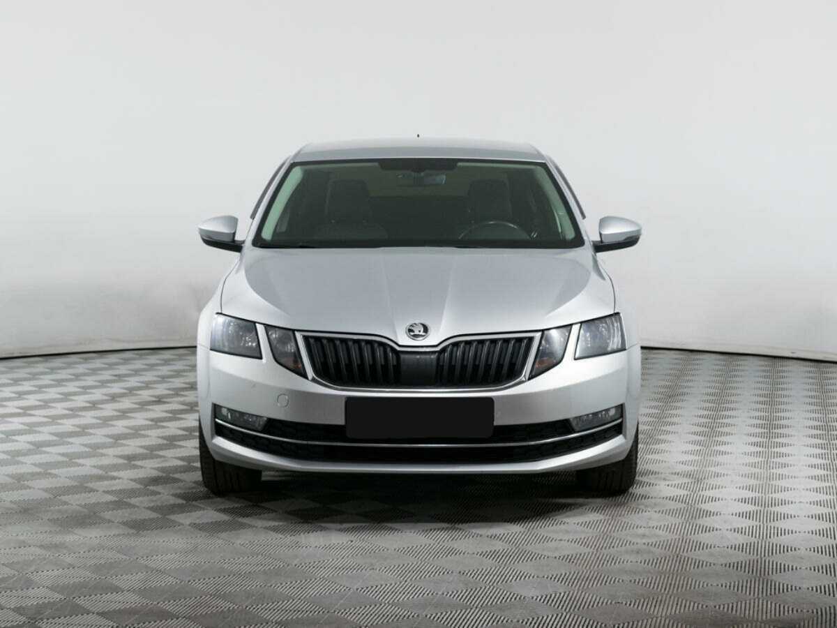 Skoda Octavia б/у, 2017, Роботизированная. Фото: #1