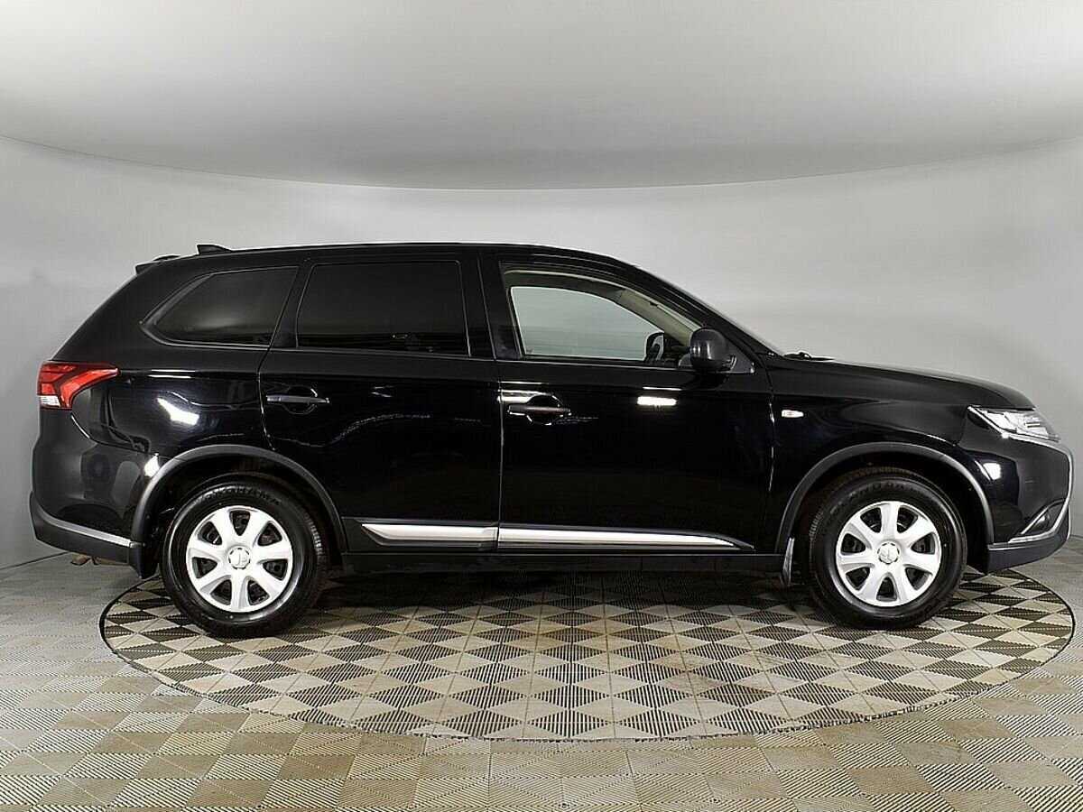 Mitsubishi Outlander б/у, 2020, Вариатор. Фото: #4