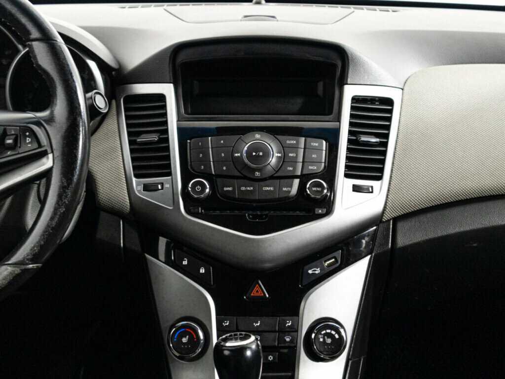 Chevrolet Cruze б/у, 2012, Механическая. Фото: #13