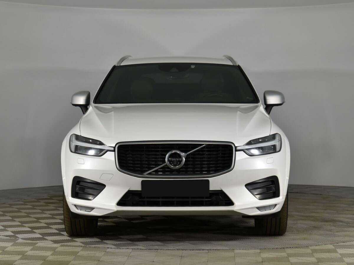 Volvo XC60 б/у, 2018, Автоматическая. Фото: #2