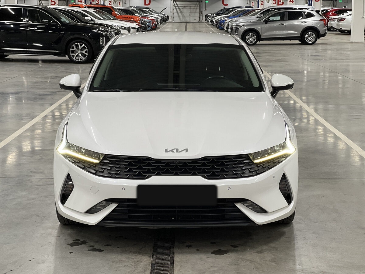 Kia K5 б/у, 2022, Автоматическая. Фото: #1